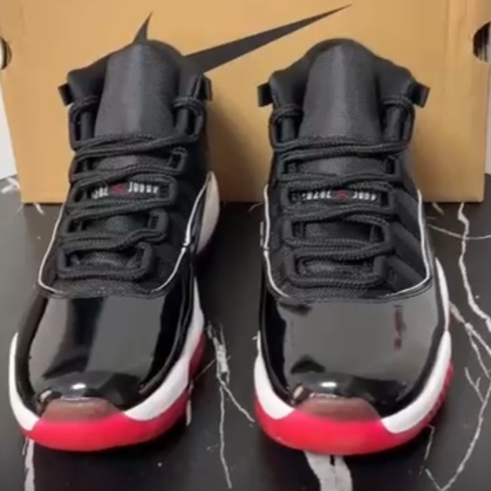 Jordan’s Bred 11’s Men’s Size 7 OFFERS WELCOMED